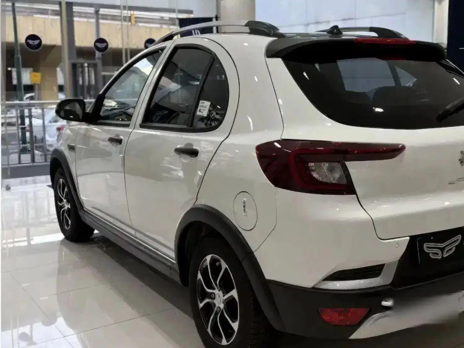 اطلس gl|خودرو سواری و وانت|اصفهان, جلالیه|دیوار