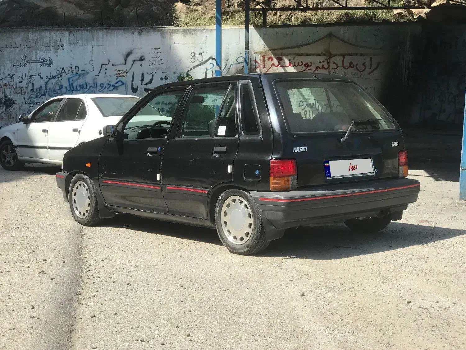 هاچبک مشکی شاستی سالم فرمون معمولی مدل۸۶دور رنگ|خودرو سواری و وانت|ساری, |دیوار