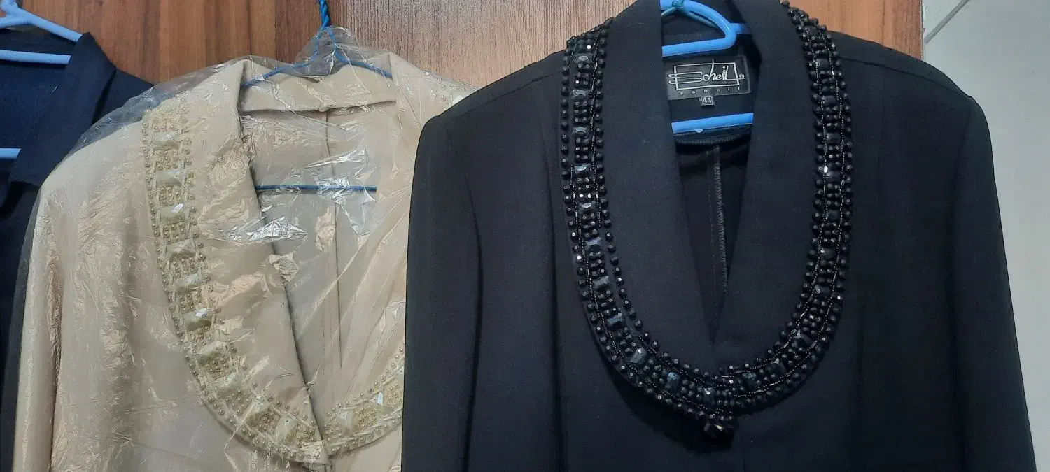 مانتو ۱۵ مدل حراج قیمت ۳۰۰ تا ۹۰۰ سایز ۴۲ ۴۴ ۴۶|لباس|شیراز, زرهی|دیوار