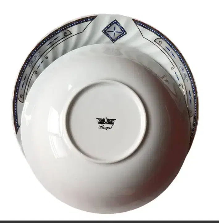 سرویس چینی رویال 12 نفره|ظروف سرو و پذیرایی|پردیس, فاز ۲|دیوار