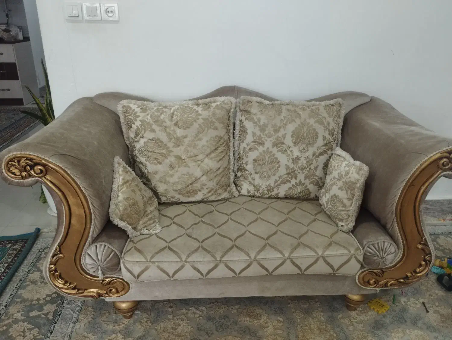 مبل سلطنتی|مبلمان خانگی و میز عسلی|علیآباد کتول, |دیوار