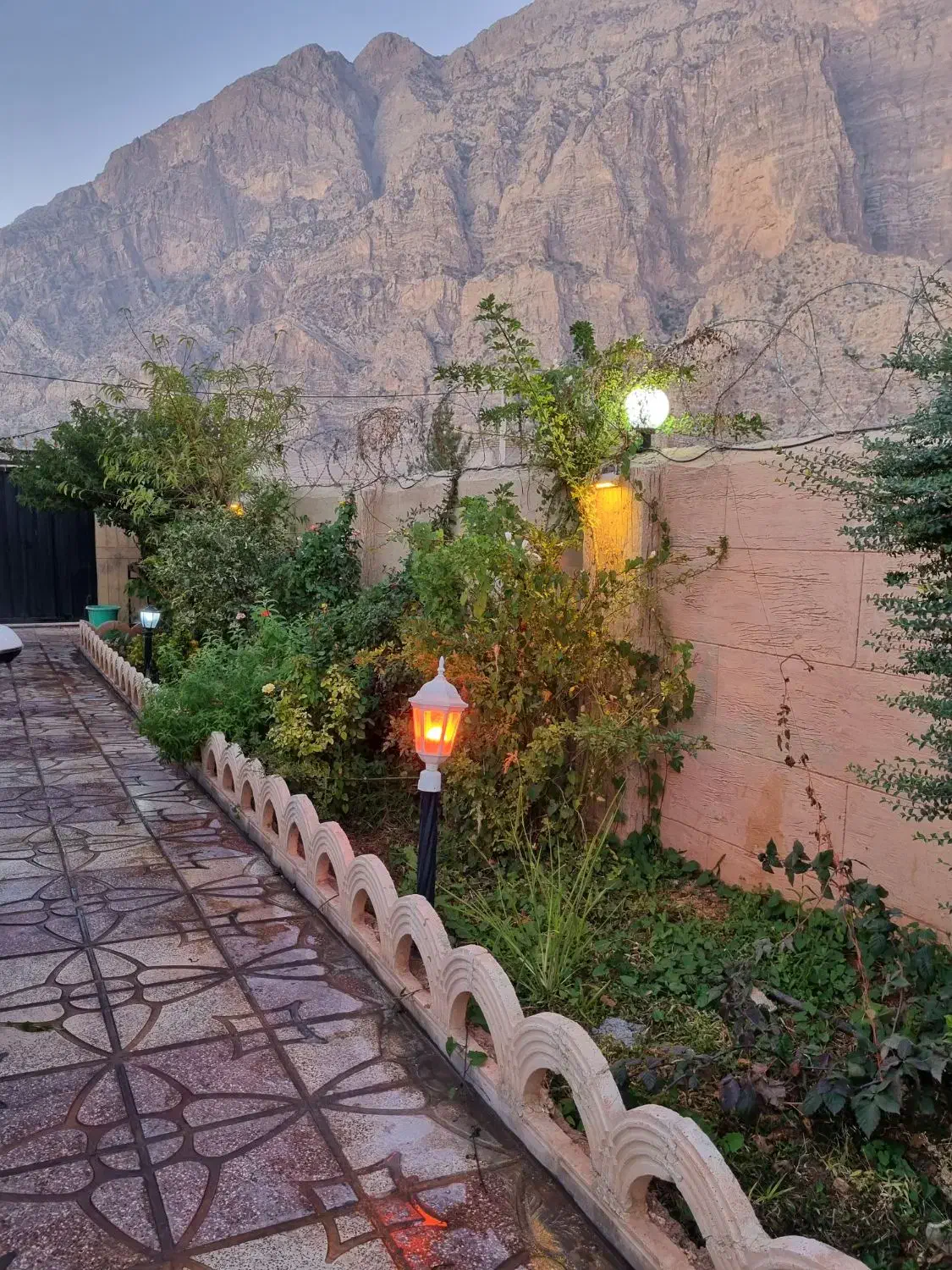 ویلاباغ|اجارهٔ کوتاهمدت ویلا و باغ|خرمآباد, |دیوار