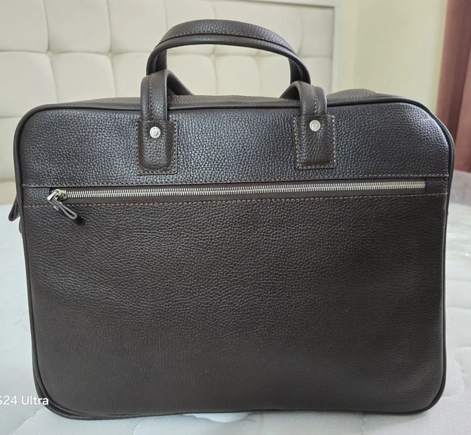 کیف دوشی اداری|کیف، کفش، کمربند|پرند, فاز ۱|دیوار