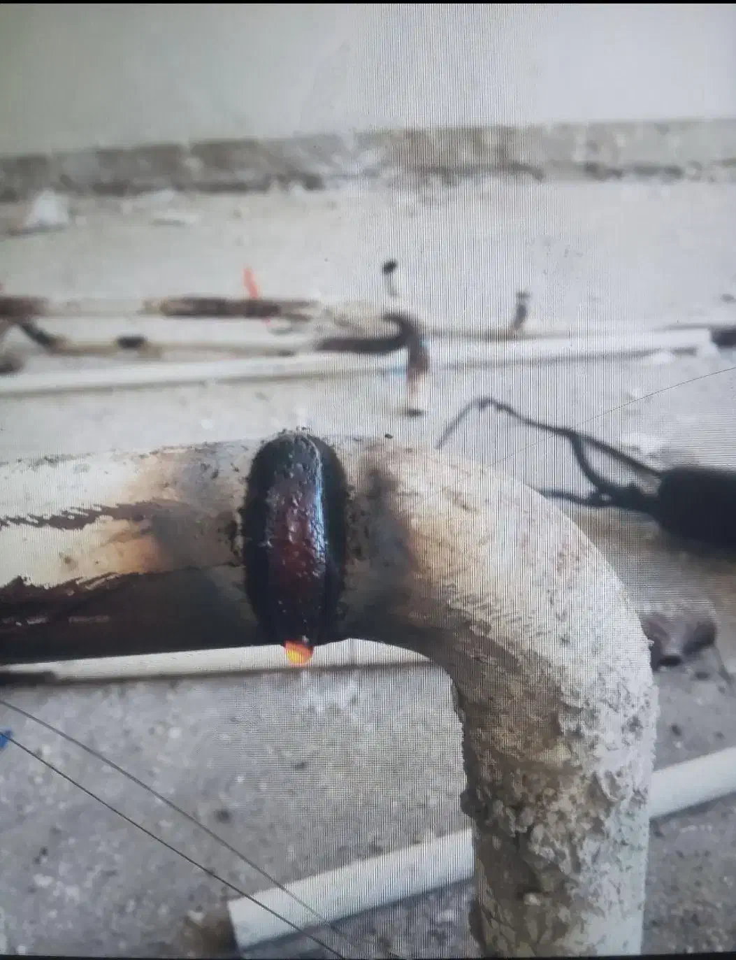 لوله کشی گاز ، جوشکاری سیار ، تخریب کاری|خدمات پیشه و مهارت|ساری, |دیوار