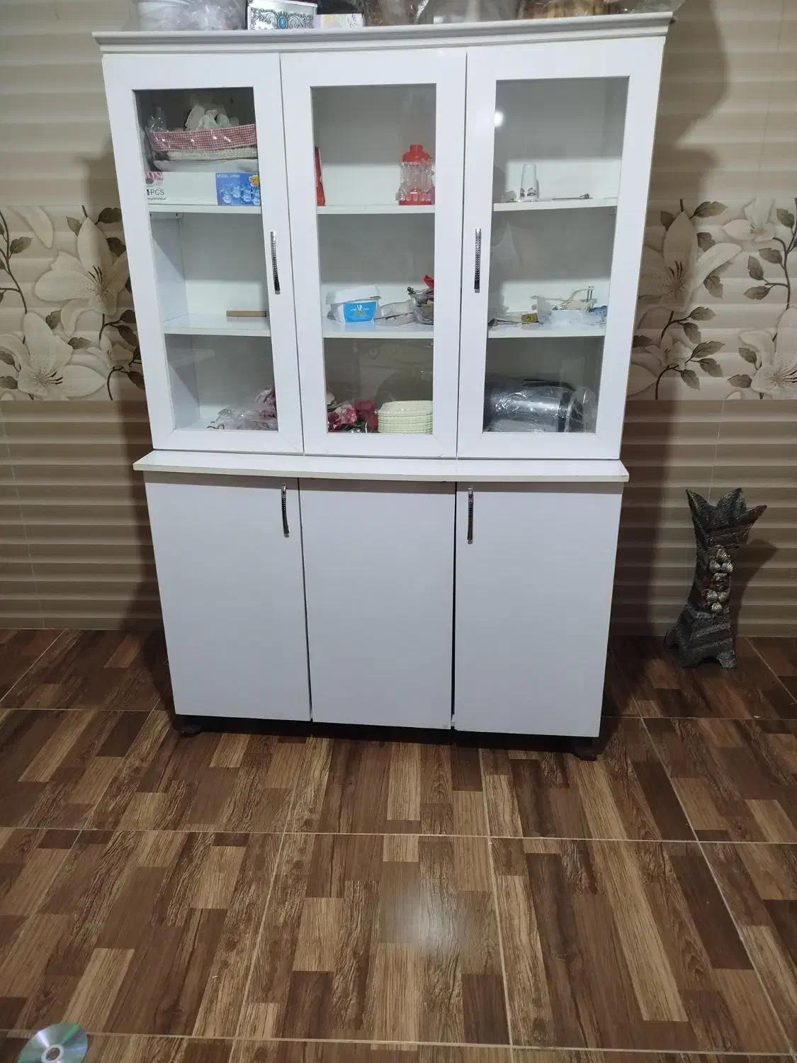 22000000|بوفه، ویترین، کنسول|بناب, |دیوار