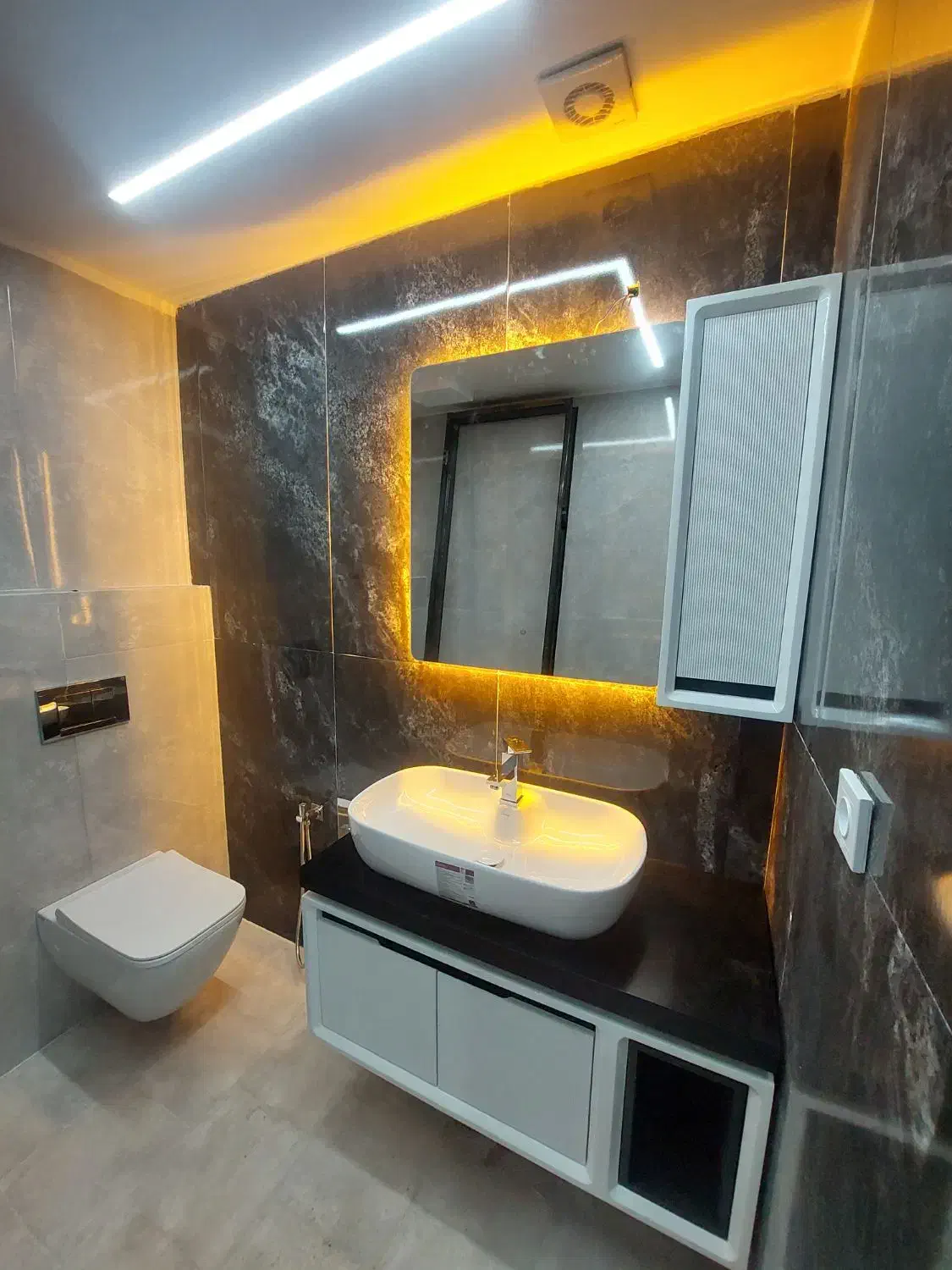 نصاب شیرآلات روشویی پرده ترمووال دیوارپوش لوستر|خدمات پیشه و مهارت|کرج, گلشهر|دیوار