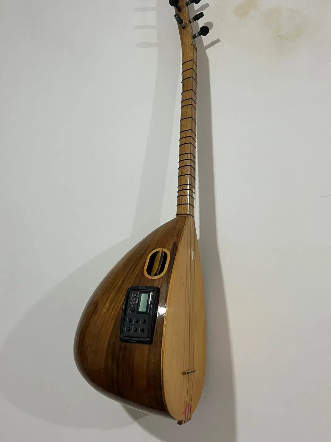 باغلاما اکولایزر دار|سازهای سنتی|مهاباد (آذربایجان غربی), |دیوار