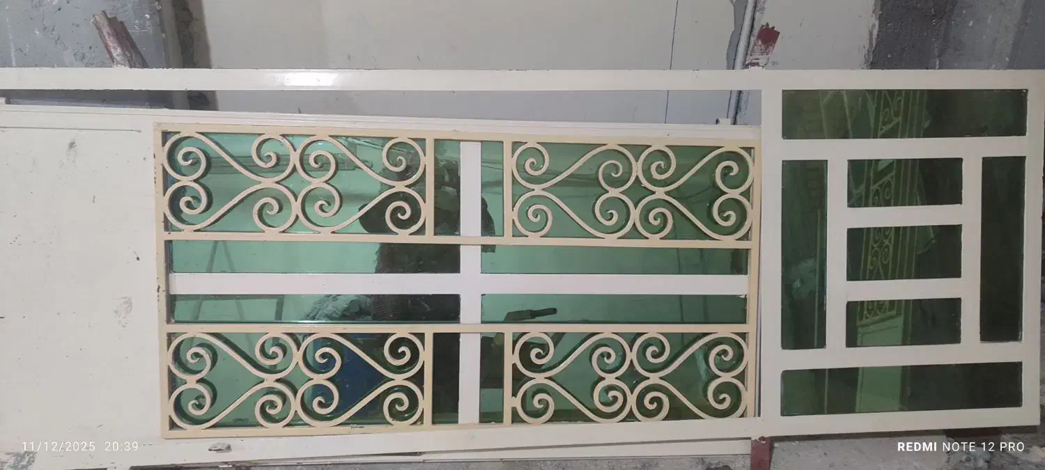 درب  پزیرای با پنجره|مصالح و تجهیزات ساختمان|ایذه, |دیوار