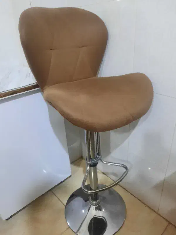 تخت اپیلاسیون صندلی سشوار|آرایشگاه و سالن‌های زیبایی|ایلام, |دیوار