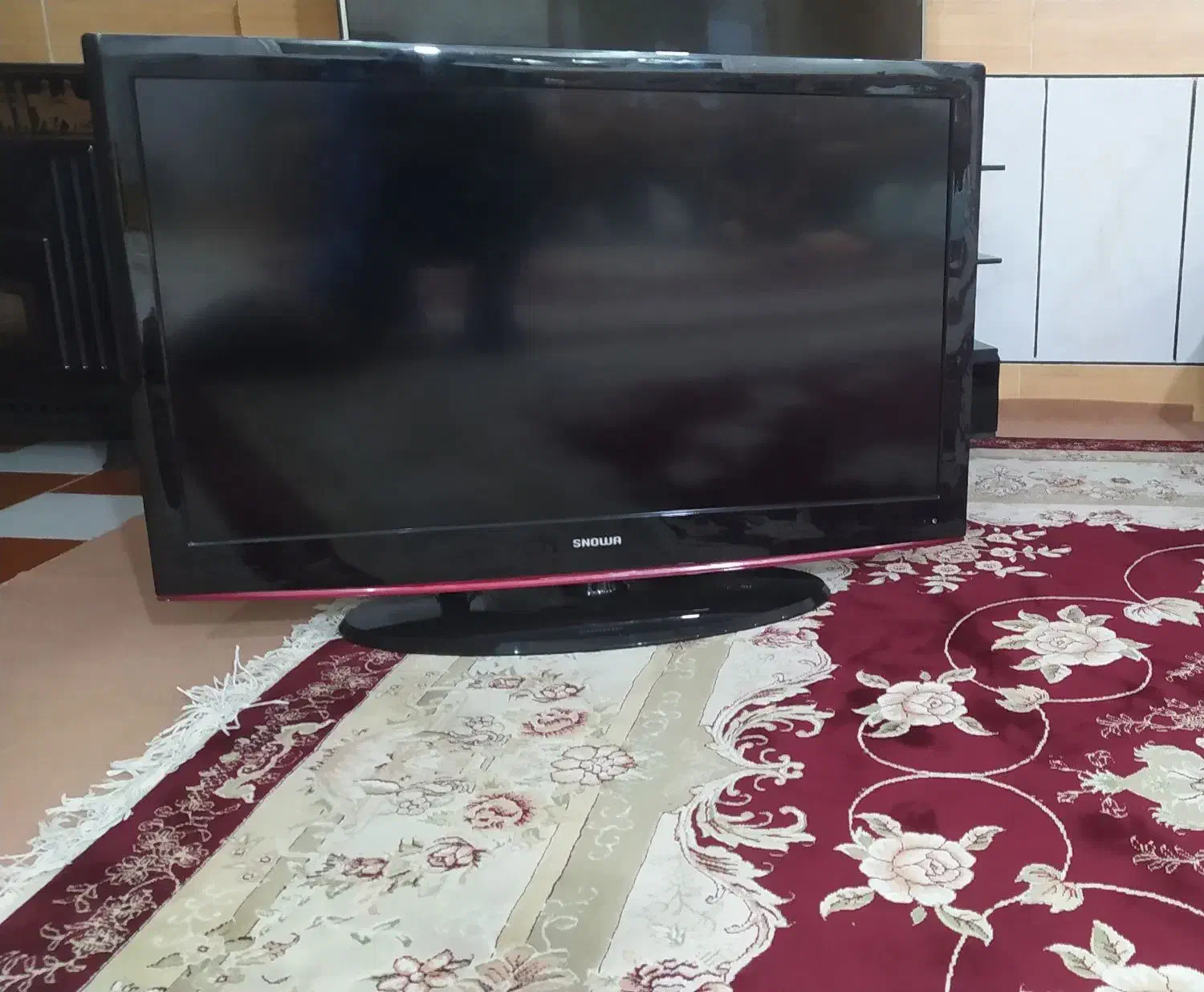 ال سی دی اسنوا 42|تلویزیون و پروژکتور|کلاله, |دیوار