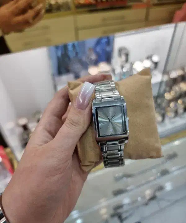 ساعت رومانسون|ساعت|زاهدان, |دیوار