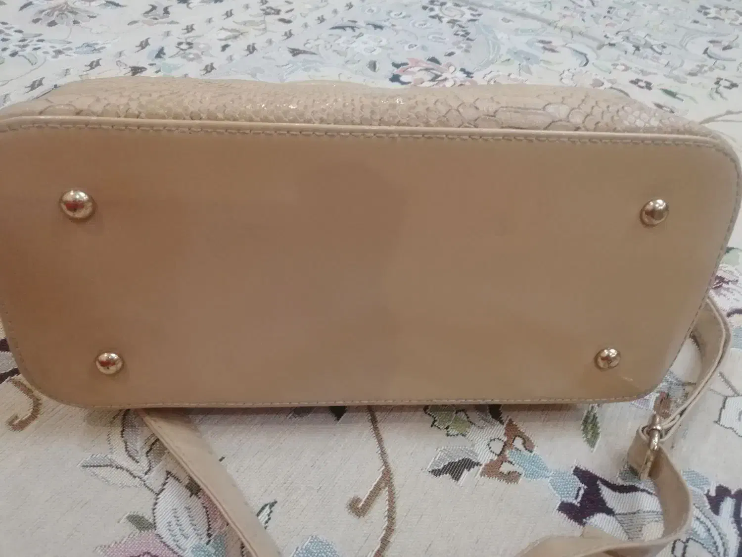 کیف وارداتی|کیف، کفش، کمربند|لنگرود, |دیوار