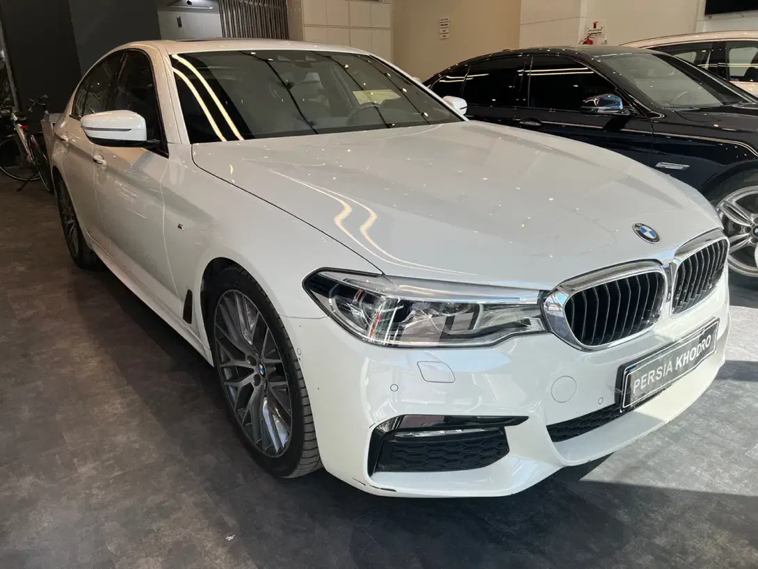 BMW 530i 2017 ویژن اسپرت کم کار|خودرو سواری و وانت|تهران, دزاشیب|دیوار