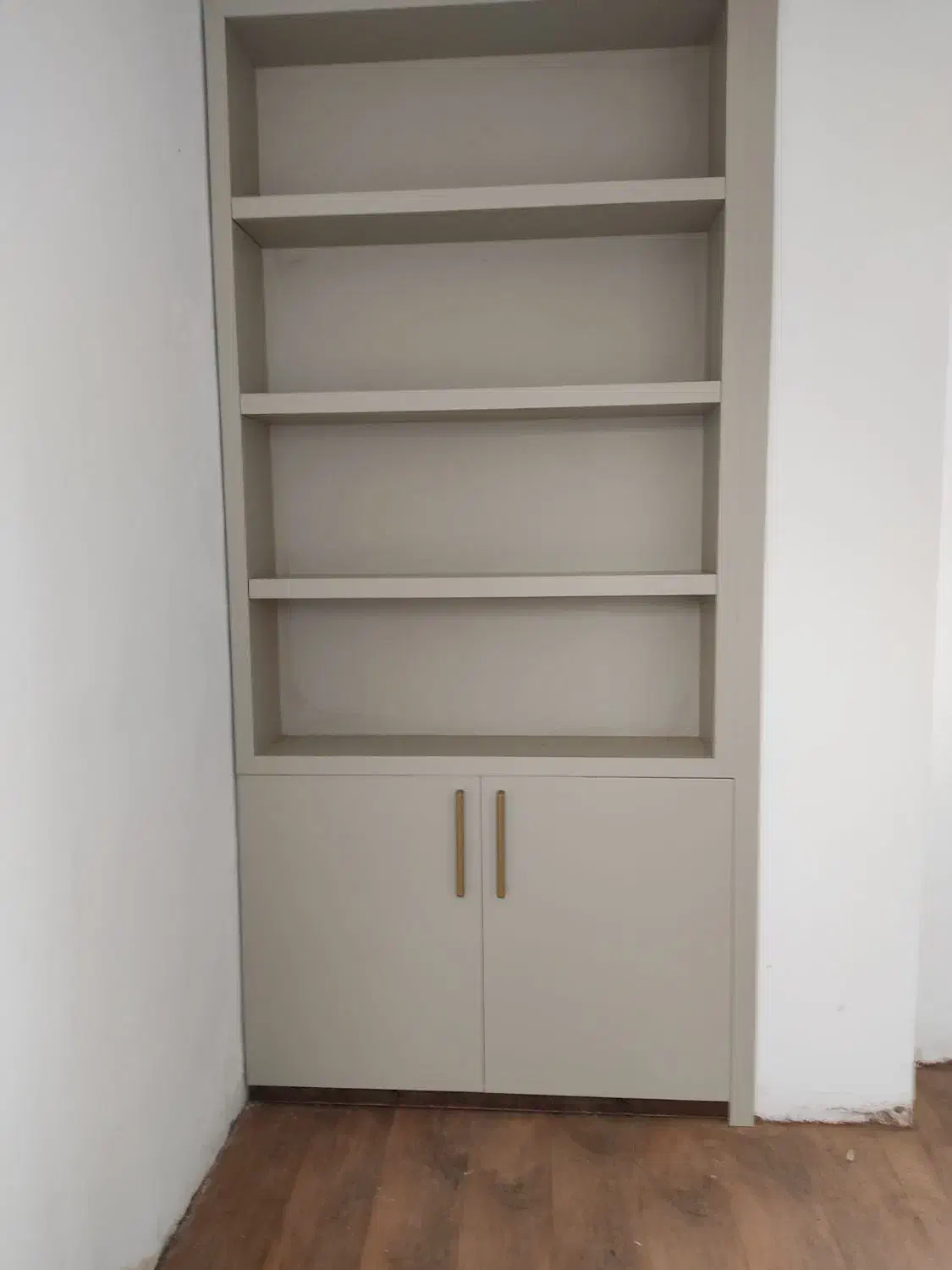 تولید و نصب انواع کابینت و کمد دیواری|خدمات پیشه و مهارت|بومهن, |دیوار