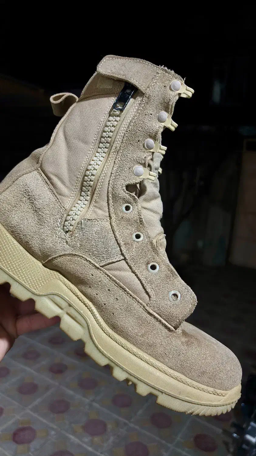 کفش/ پوتین نظامی/کوهنوردی|کیف، کفش، کمربند|بانه, |دیوار