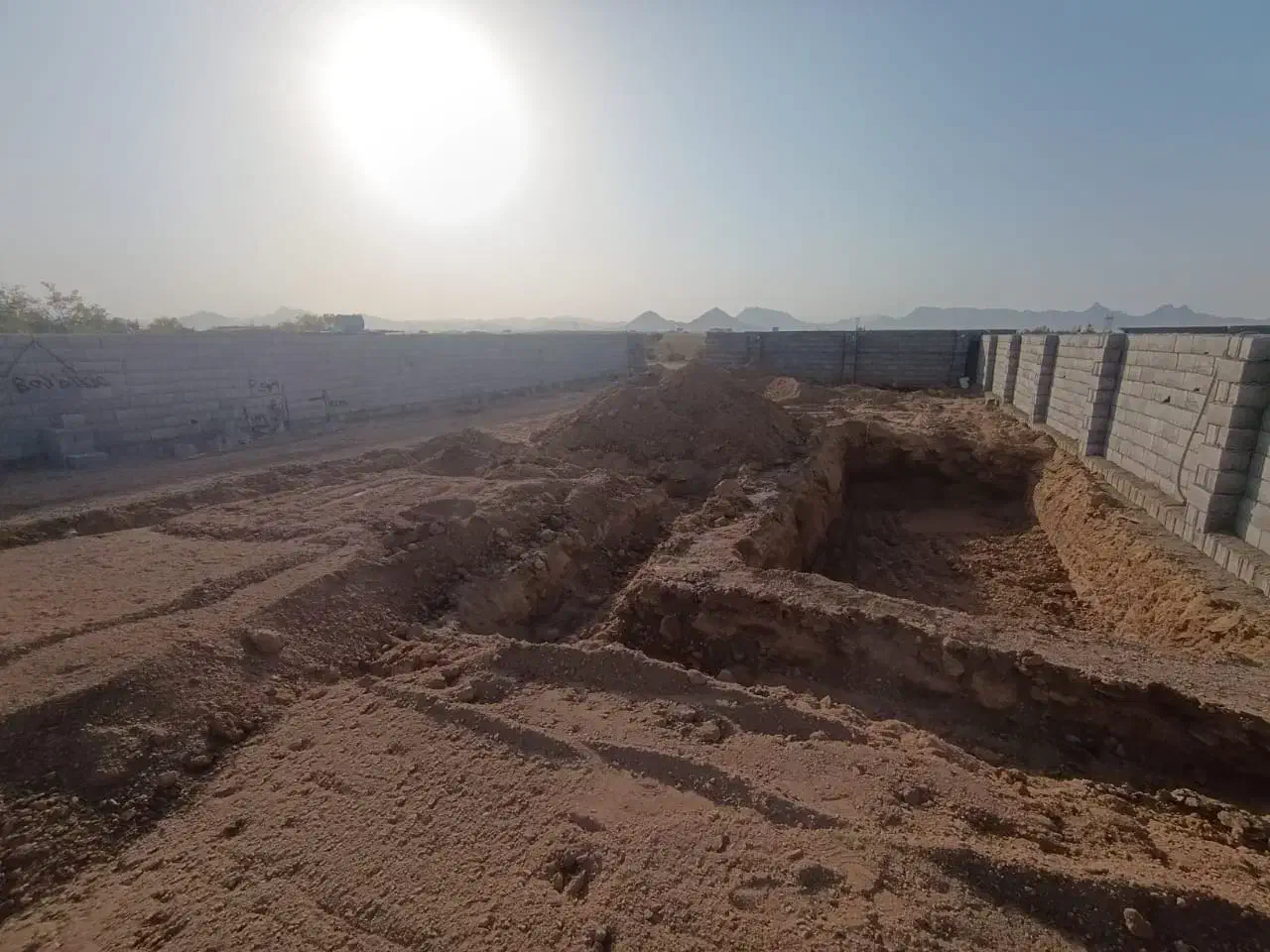 باغ با مجوز دیوار در جهاد آباد همراه با برق/سند/آب|فروش زمین و ملک کلنگی|شاهینشهر, شیخ بهایی|دیوار