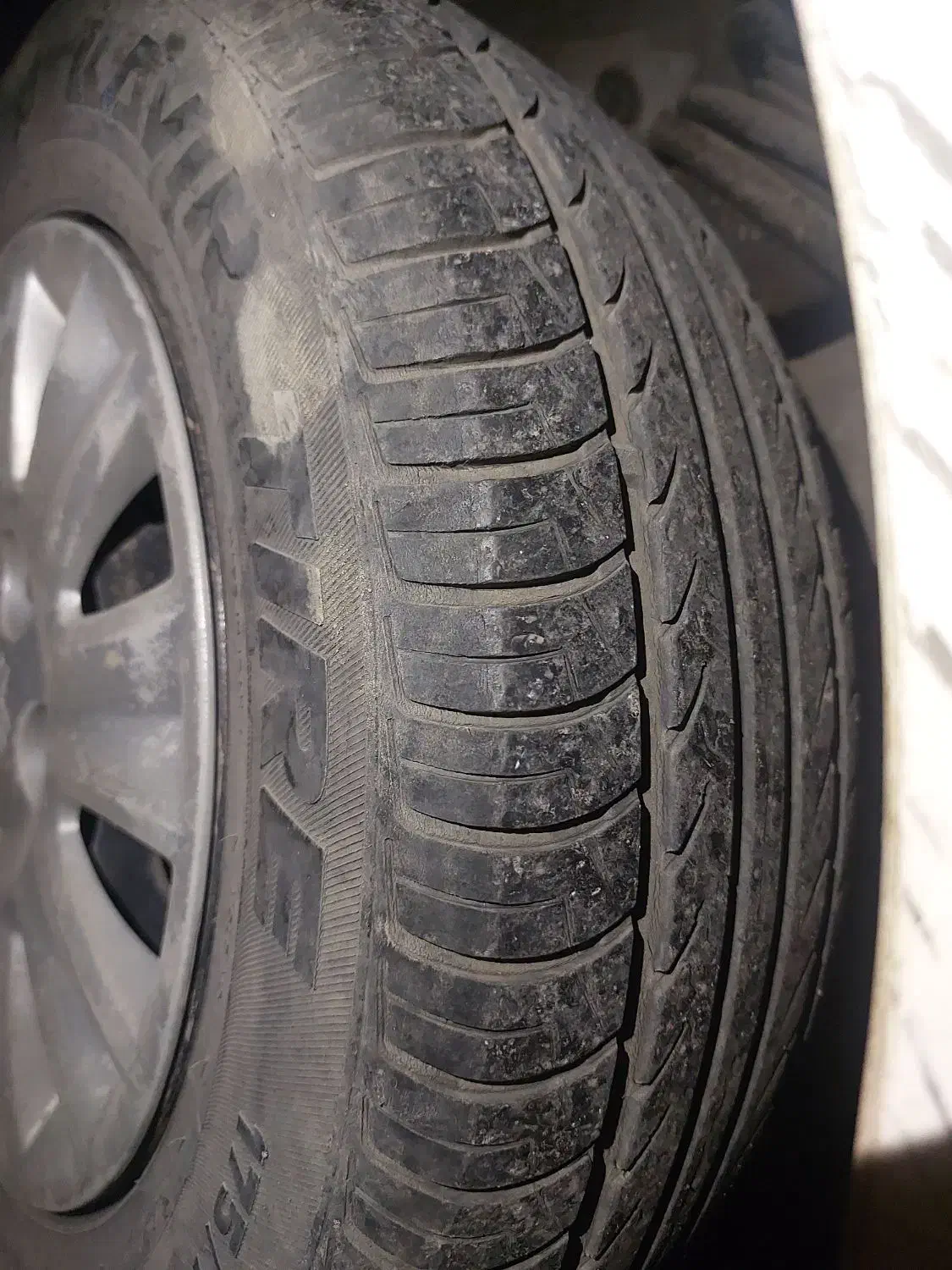 لاستیک کویر kb36 مناسب تیبا|قطعات یدکی و لوازم جانبی|همدان, |دیوار