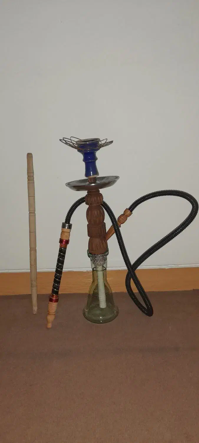 قلیون میوه ای|کلکسیون و سرگرمی|شیراز, چوگیاه‎|دیوار