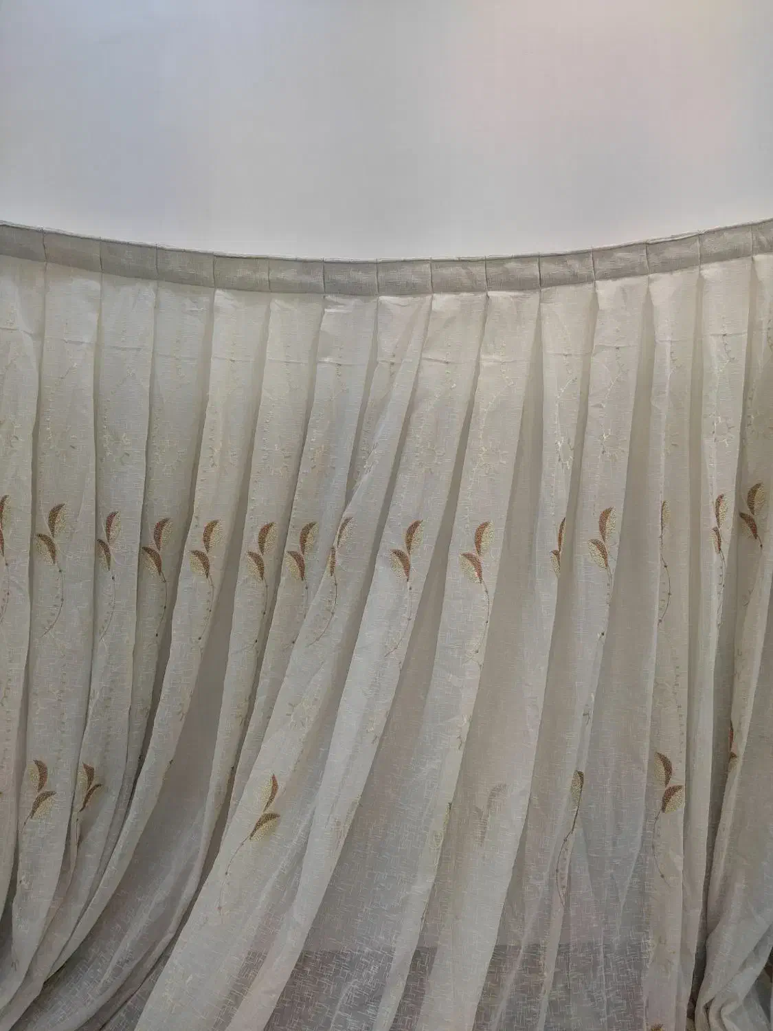 پرده توری همراه با والان|پرده، رانر، رومیزی|اهر, |دیوار