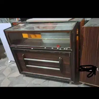 ویترین مغازه قیمت مناسب|فروشگاه و مغازه|بندر گناوه, |دیوار