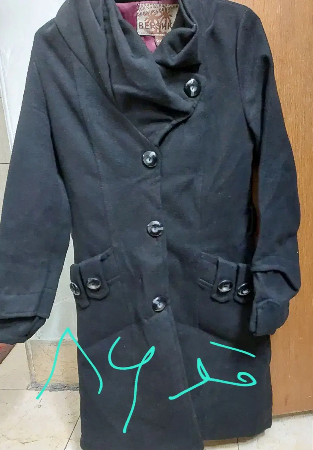 پالتو|لباس|تهران, فلسطین (میدان انقلاب)|دیوار