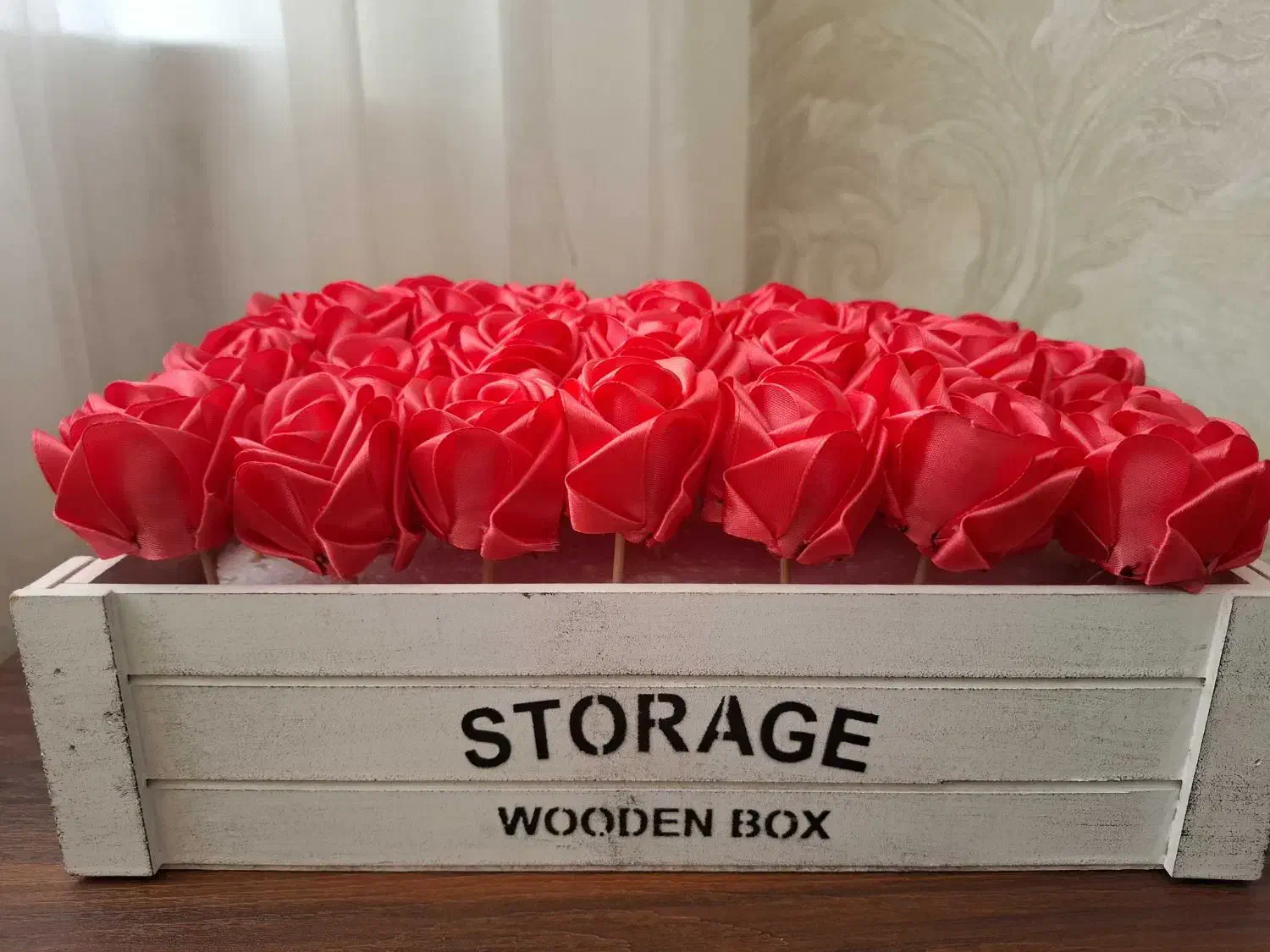 گل رز جاودان|گل مصنوعی|فولادشهر, B4|دیوار