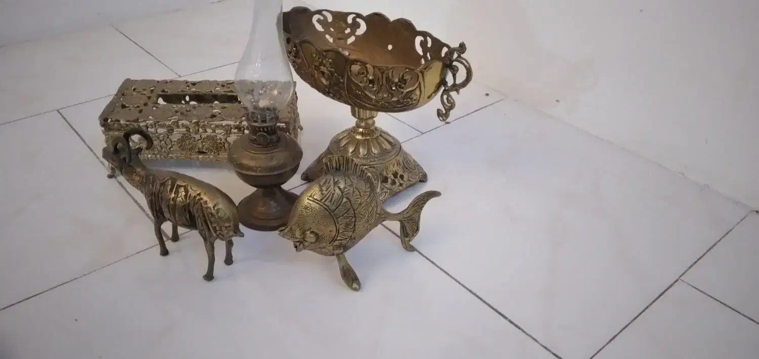 دکوری و وسایل برنج|مجسمه، تندیس، ماکت|اندیشه, اندیشه فاز ۱|دیوار