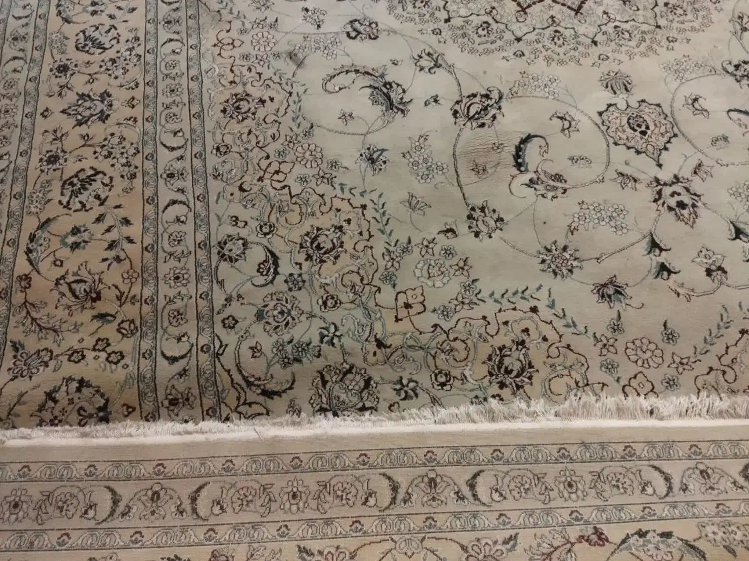 فرش|فرش|شاهین‌شهر, عطار|دیوار