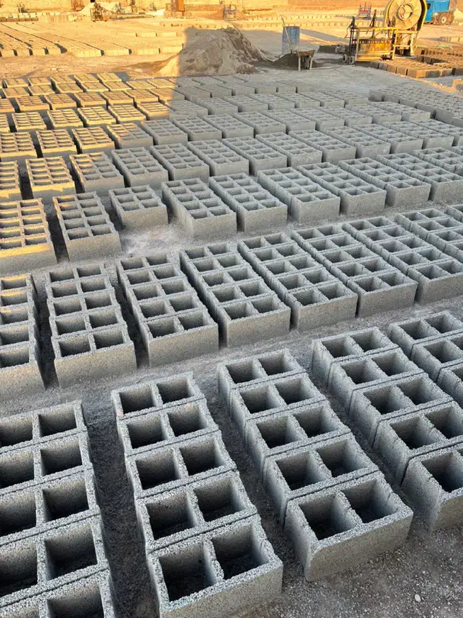 بلوک سیمانی ته باز و ته بسته|مصالح و تجهیزات ساختمان|کرمان, |دیوار