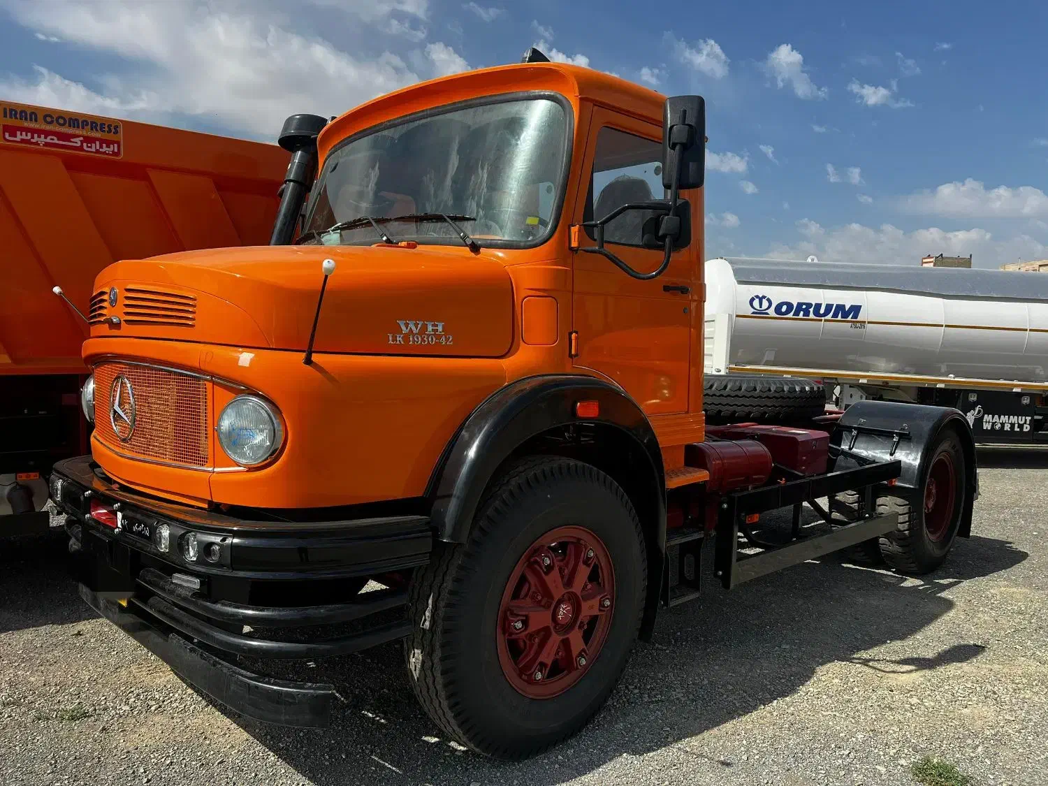 بنز تک کمپرسی 1930مدل 1404|خودرو سنگین|آفتاب, |دیوار