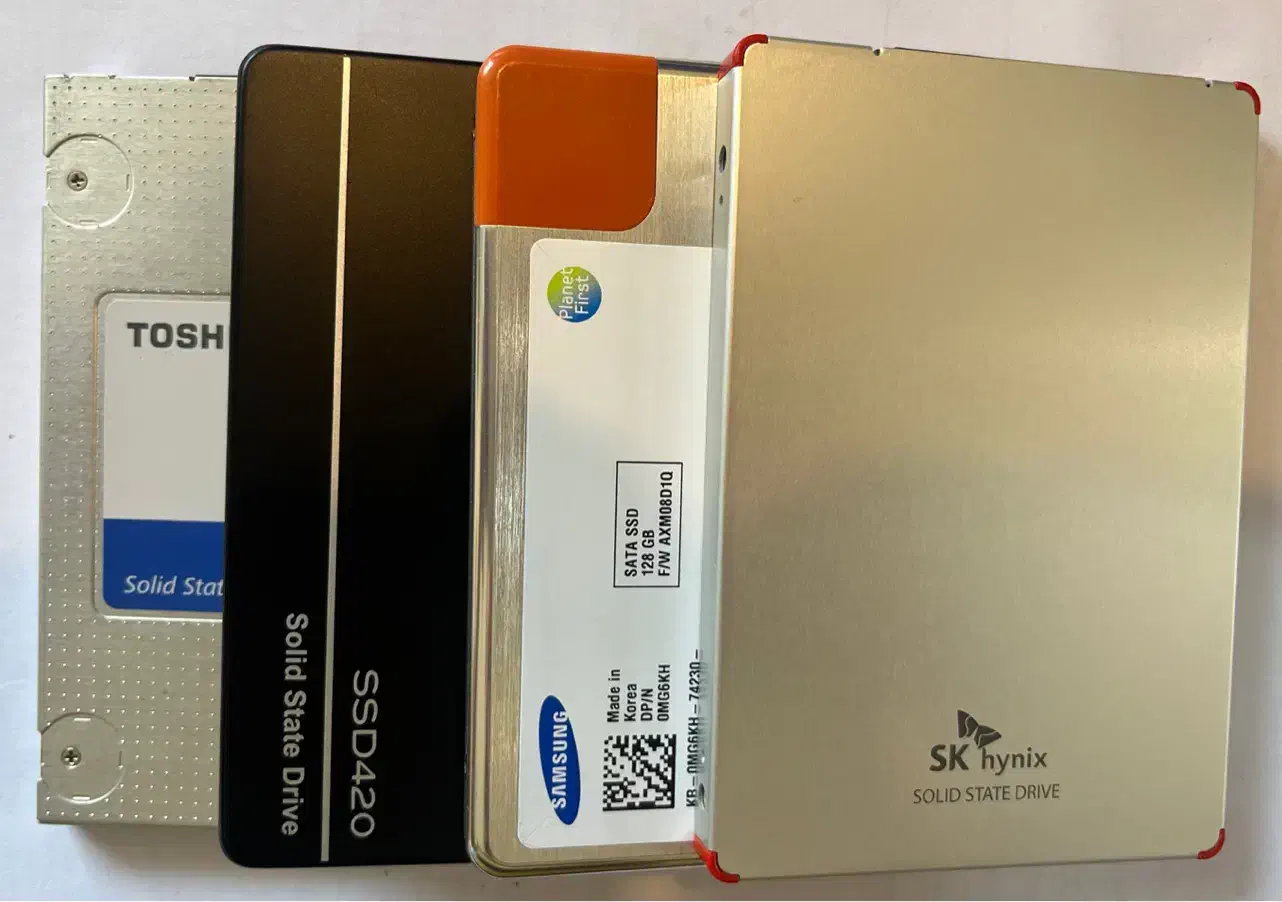 هارد SSD128|قطعات و لوازم جانبی رایانه|بوشهر, |دیوار