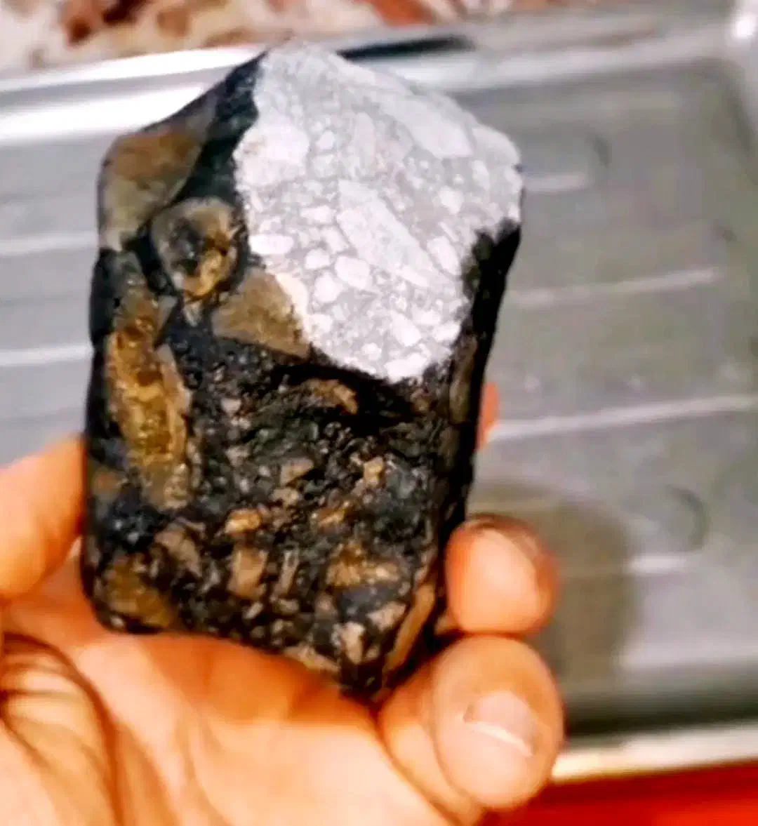 شهاب سنگ ماه|جواهرات|دامن, |دیوار