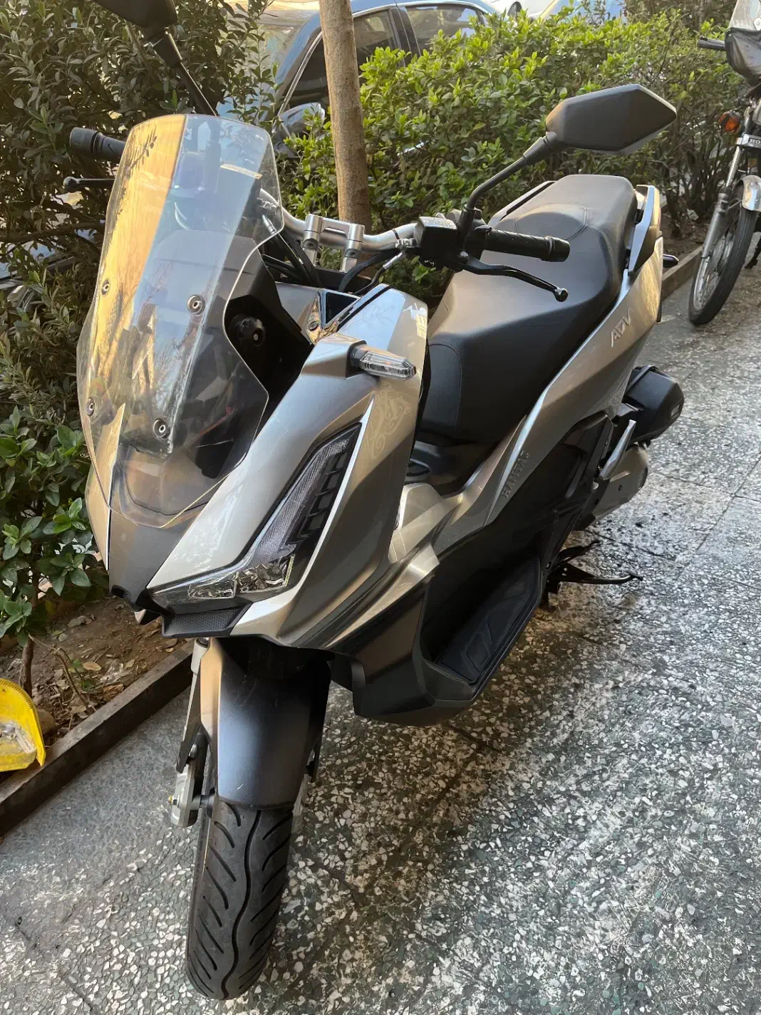 موتور adv ۱۵۰ همتاز|موتورسیکلت|تهران, میرداماد|دیوار