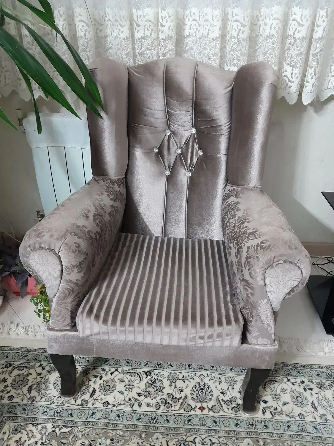 مبلمان|مبلمان خانگی و میز عسلی|اصفهان, ارغوانیه|دیوار