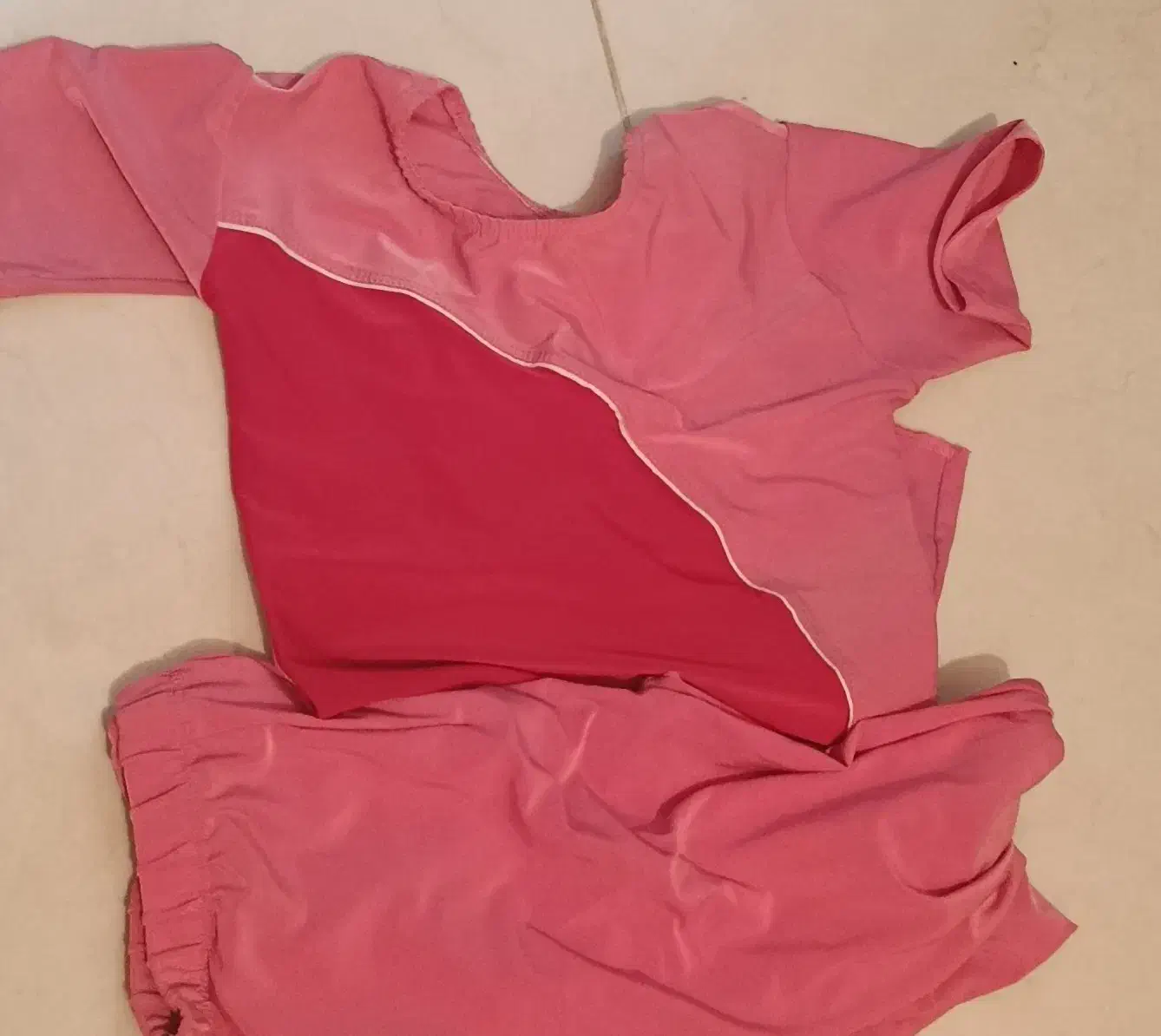 لباس ژیمناستیک|لباس|تبریز, |دیوار