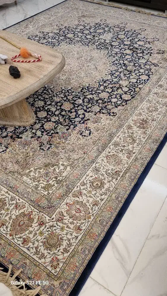 دوعدد فرش ۹متری مشهد ودو قالیچه ۱۲۰۰شانه تراکم۳۶۰۰|فرش|تهران, دهقان|دیوار