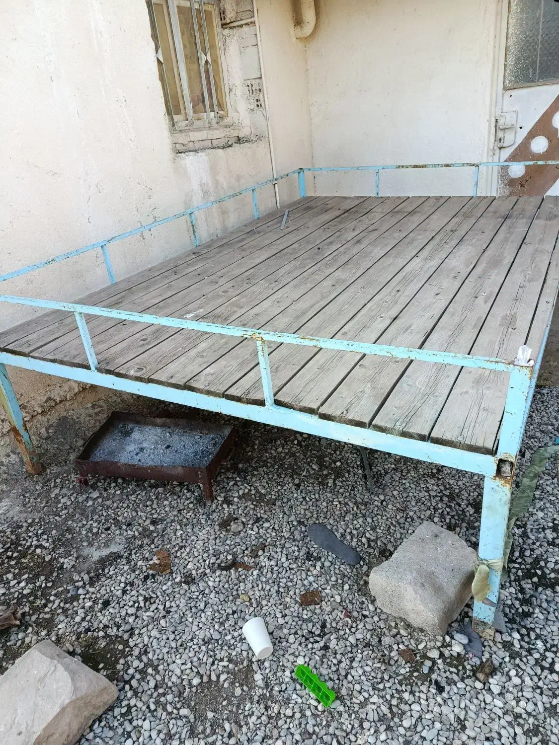 تخت محکم|تخت و سرویس خواب|گتوند, |دیوار