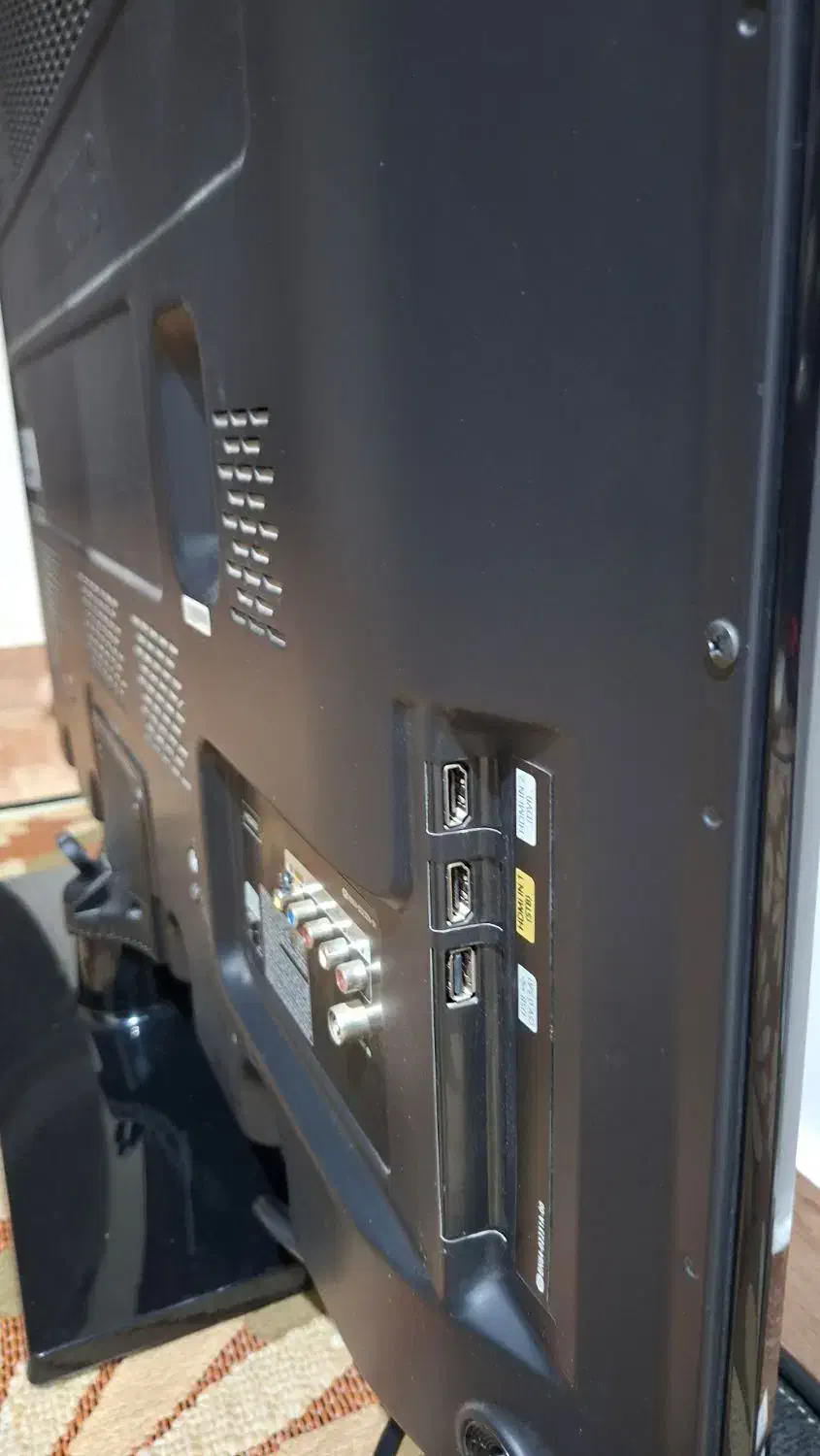 فروش تلویزیون ۴۳ سامسونگ|تلویزیون و پروژکتور|رشت, دباغیان|دیوار