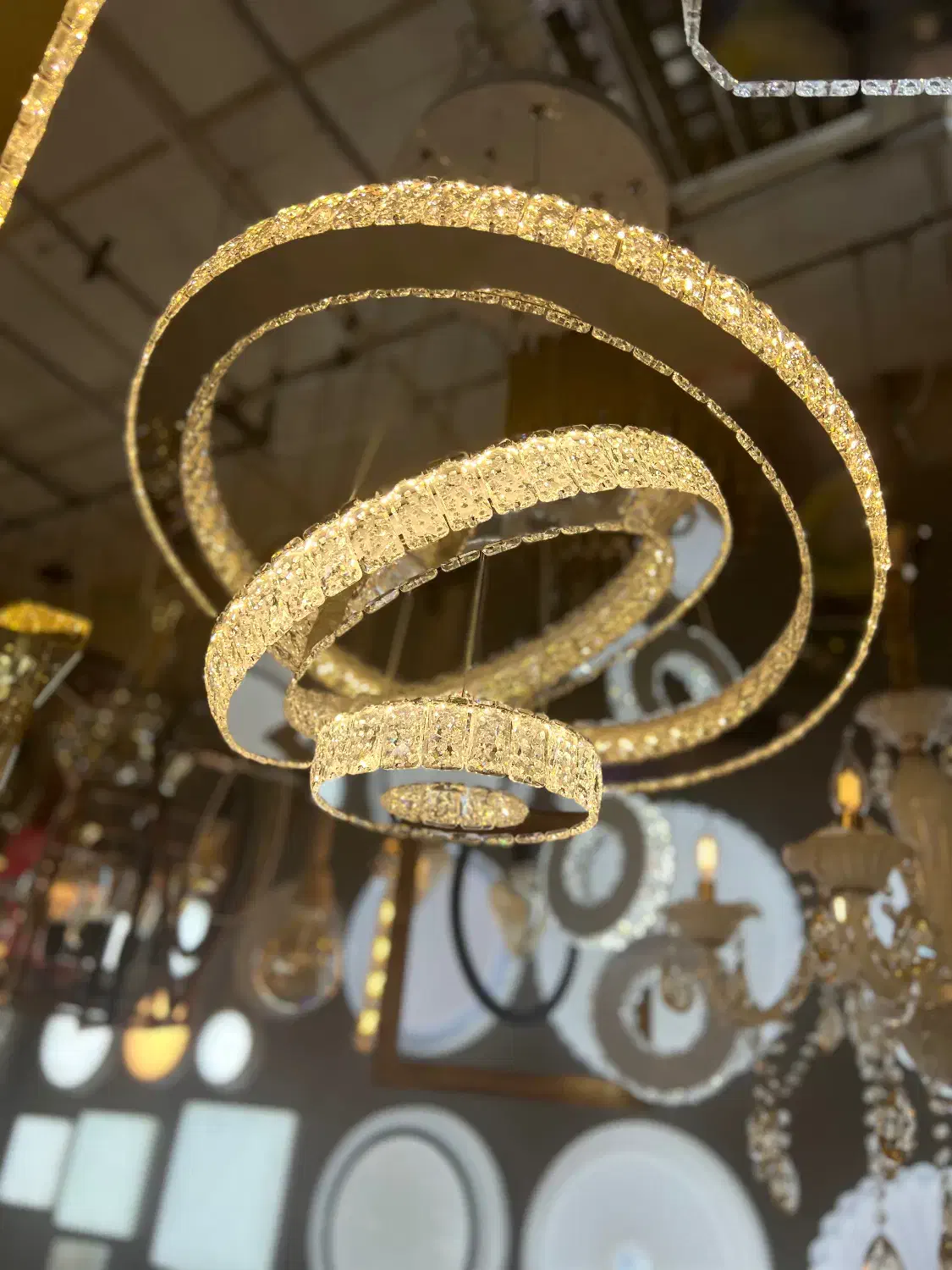 لوستر انواع مدل ها|لوستر و چراغ آویز|مشهد, هنرور|دیوار