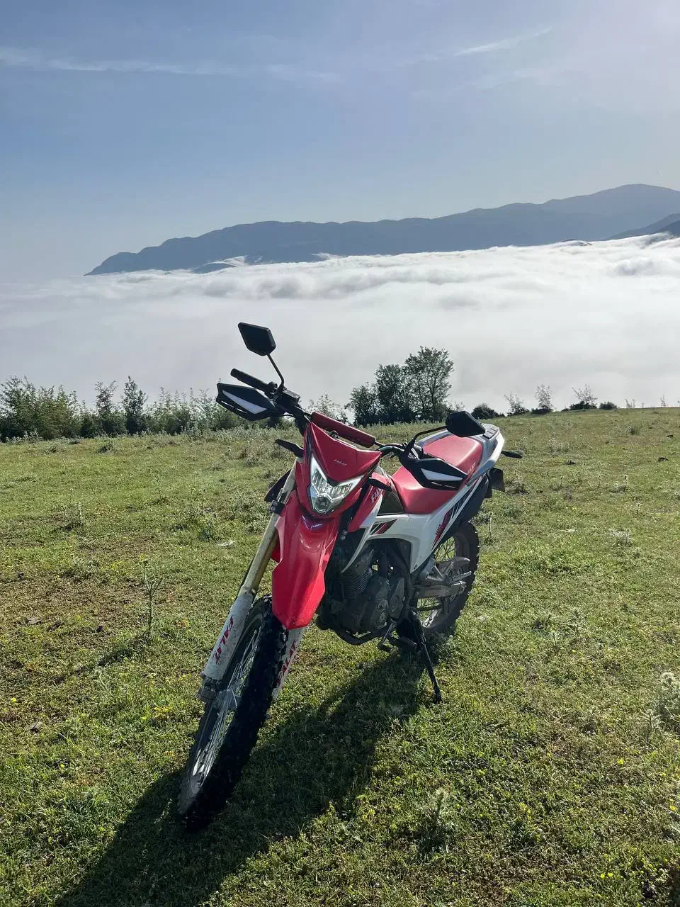 تریل فلات ۲۰۰ مدل CRF|موتورسیکلت|مرزنآباد, |دیوار