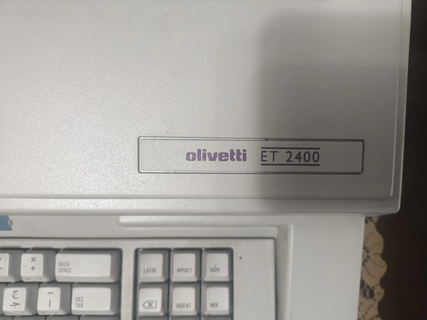 ماشین تحریر برقی اولیوتی olivetti et 2400|کلکسیون اشیاء عتیقه|تهران, سلسبیل شمالی|دیوار
