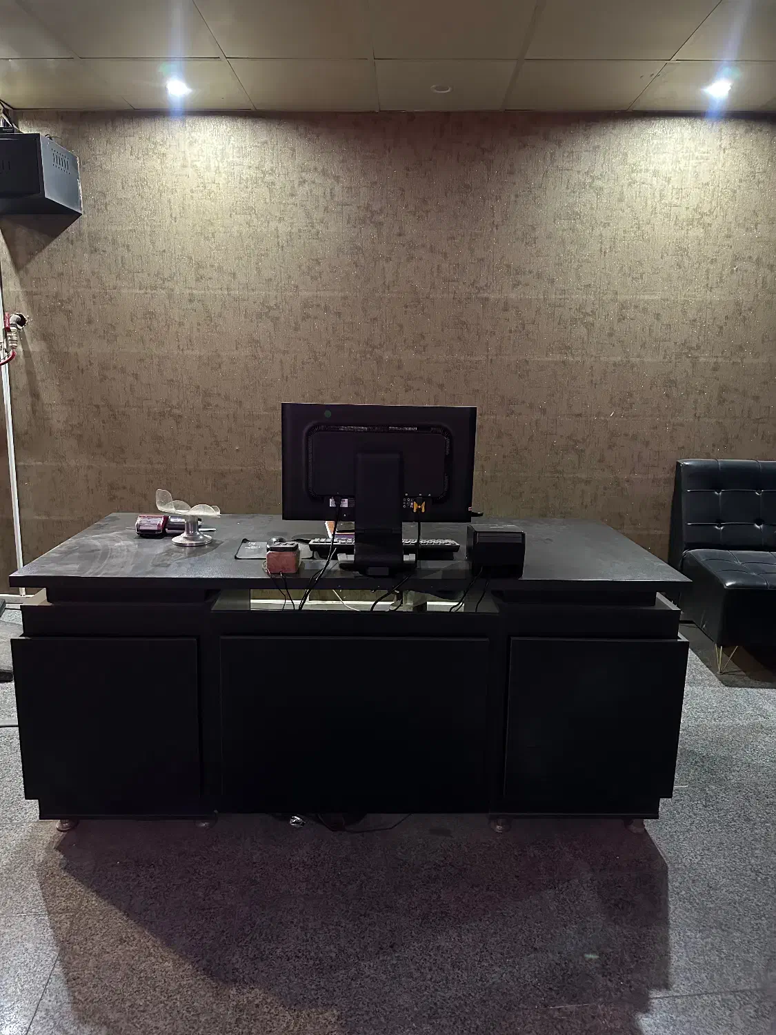 میز و صندلی مدیریت|دفتر کار|ورامین, ورامین|دیوار