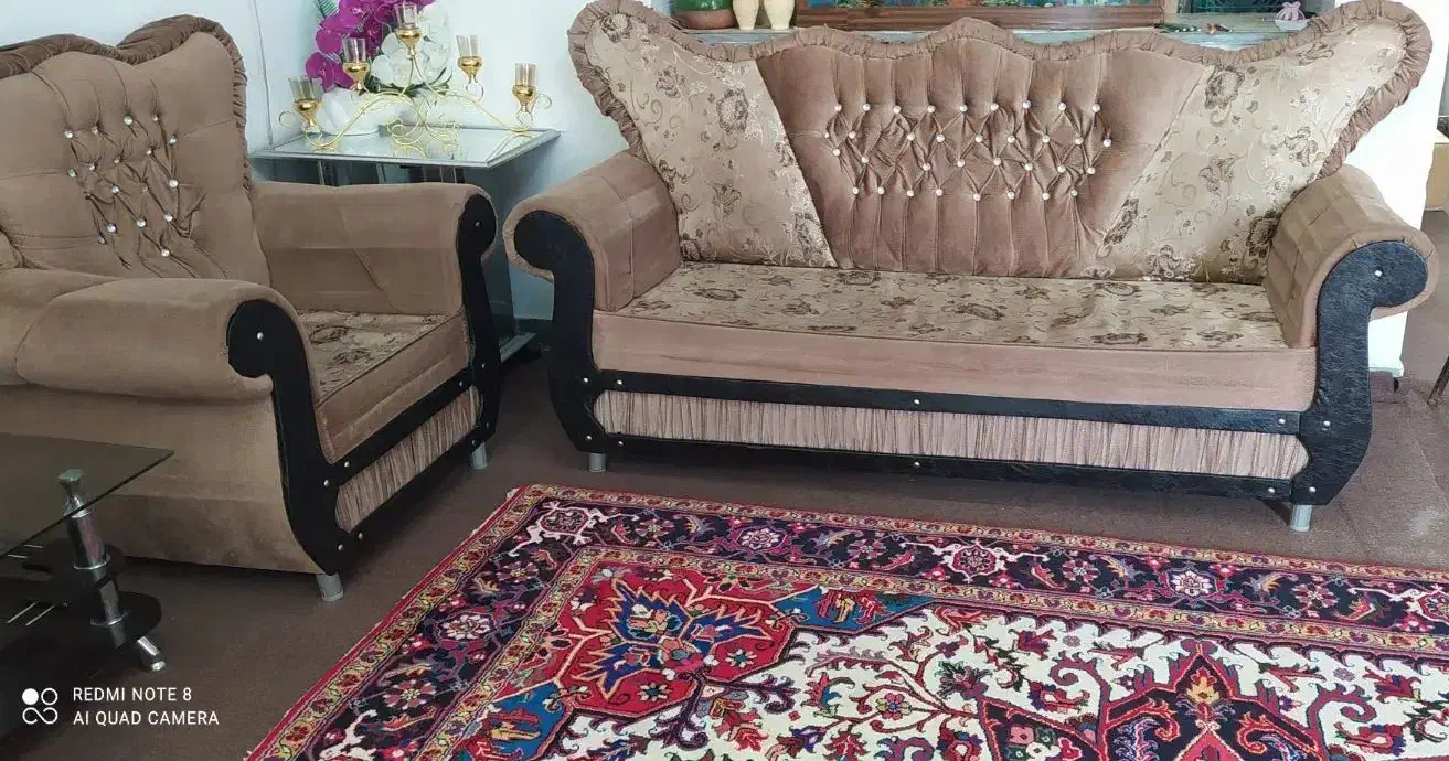 مبل|مبلمان خانگی و میز عسلی|میانه, |دیوار