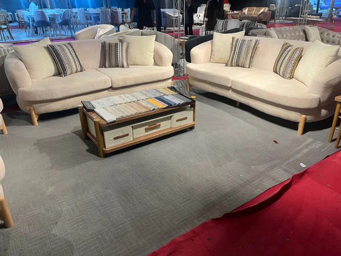 خیاط برش کار مبلمان|استخدام صنعتی، فنی، مهندسی|شیراز, ده پیاله|دیوار