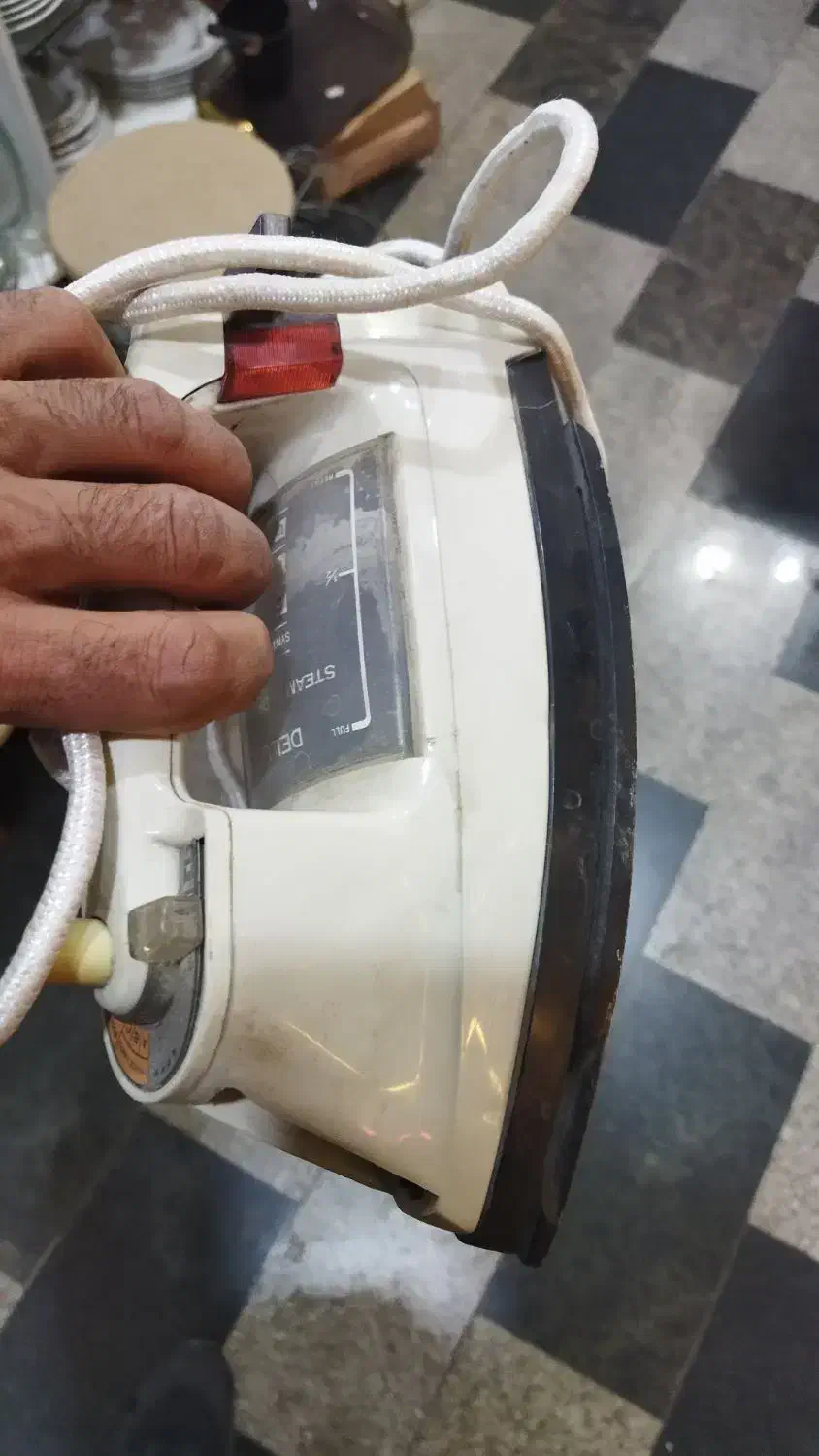 اتو قدیمی سالم|اتو و لوازم اتو|سلماس, |دیوار