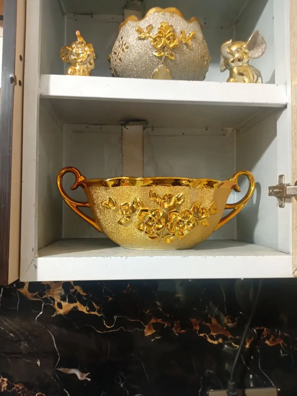 ظرف و مجسمه|مجسمه، تندیس، ماکت|اسلام‌شهر, شهرک محمدیه|دیوار