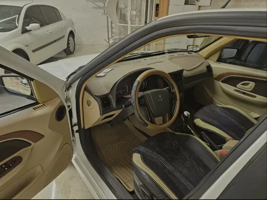 پارس سال ۱۴۰۱ بسیار تمیز|خودرو سواری و وانت|قم, شهید رجایی|دیوار