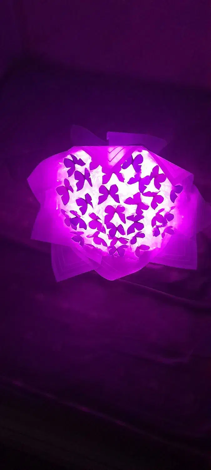 گل پروانه چراغدار وگل مصنوعی|گل مصنوعی|تبریز, |دیوار