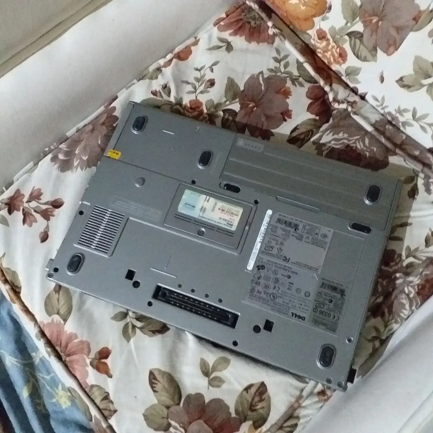 لپ تاب DELL   d 630|رایانه همراه|لاهیجان, بازکیاگوراب|دیوار