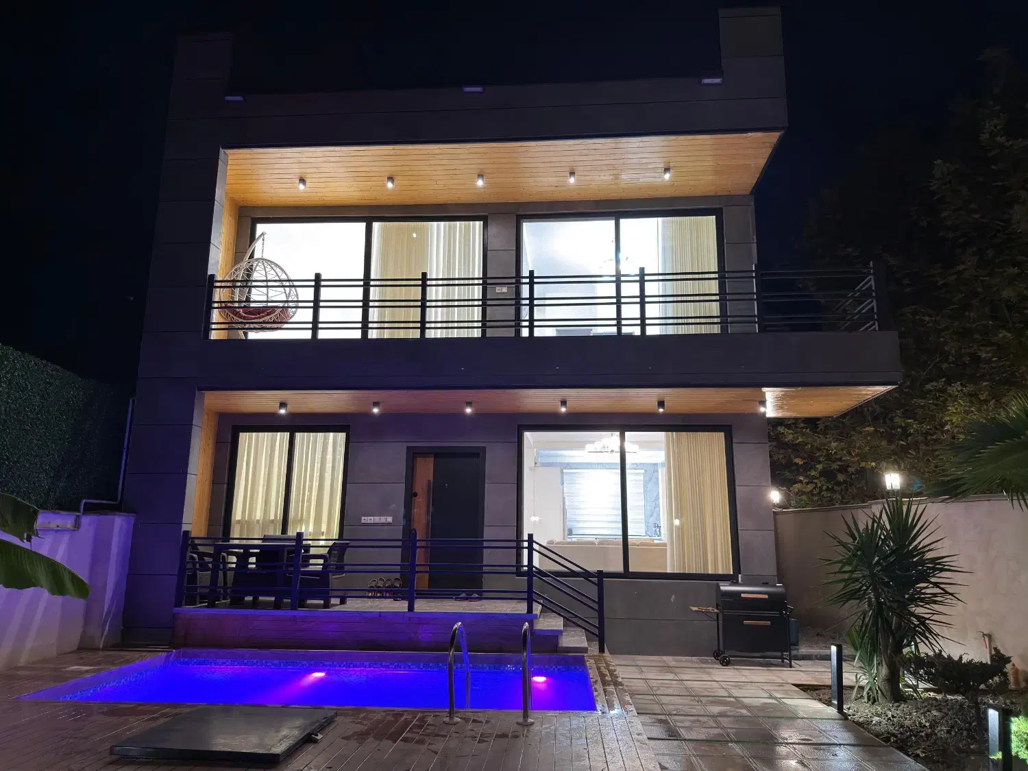 سه خواب دوبلکس|اجارهٔ کوتاهمدت ویلا و باغ|نشتارود, |دیوار